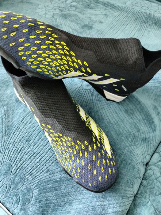 Сороконожки Adidas оригинал