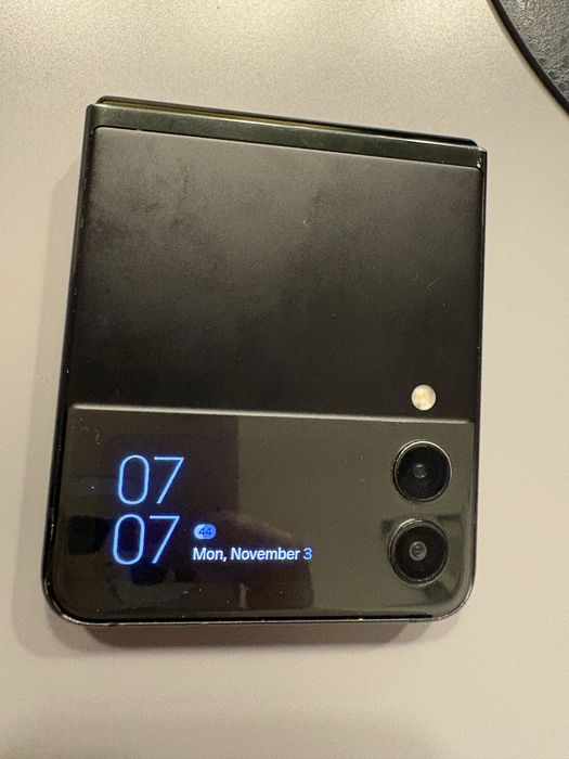 Galaxy Z flip3 5G