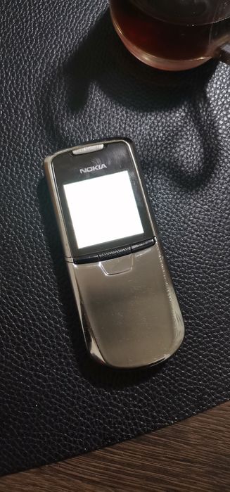 Nokia 8800 original cu încărcător