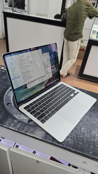 Macbook  Air M4 Ideal