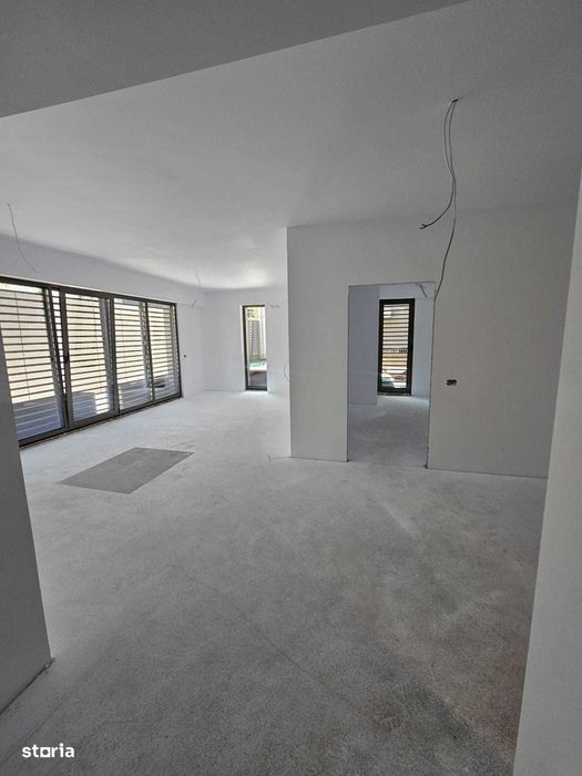 Spatiu comercial Victoriei NOU Prima chirie-Proprietar