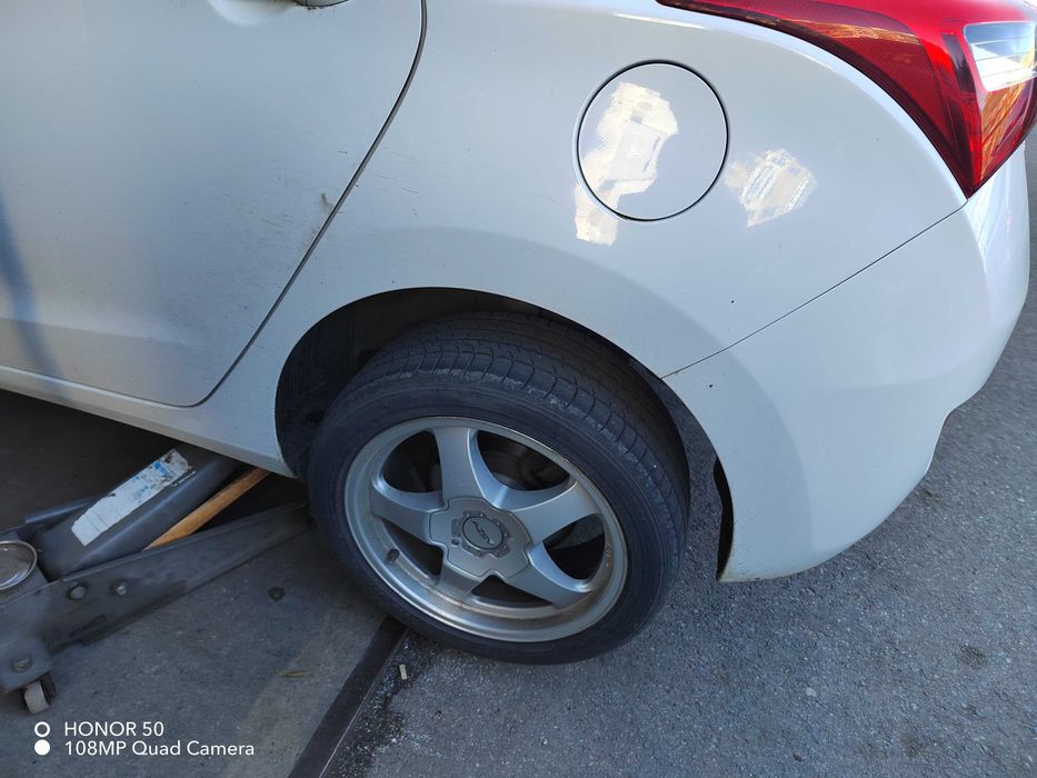 Нови летни гуми със джанти 17 цола