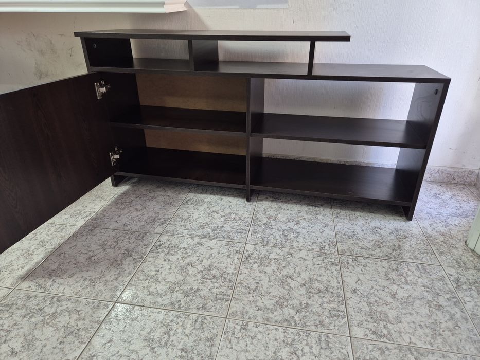 Комплект шкаф и етажерка за стена