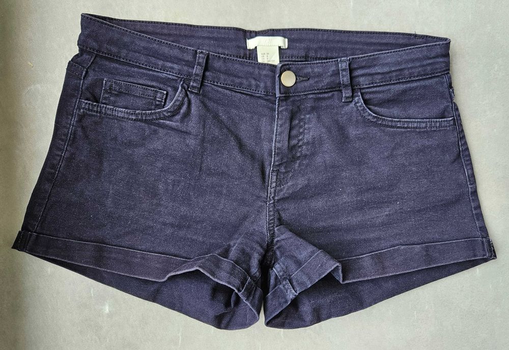3 броя къси панталони H&M за 10лв общо