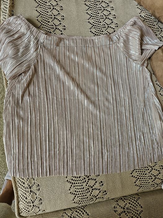 De vanzare bluzițe eleganta