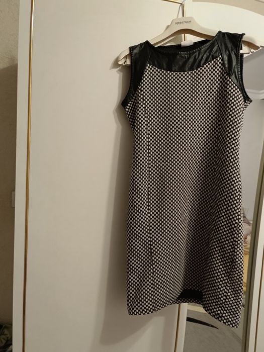 Дамски.    Рокли