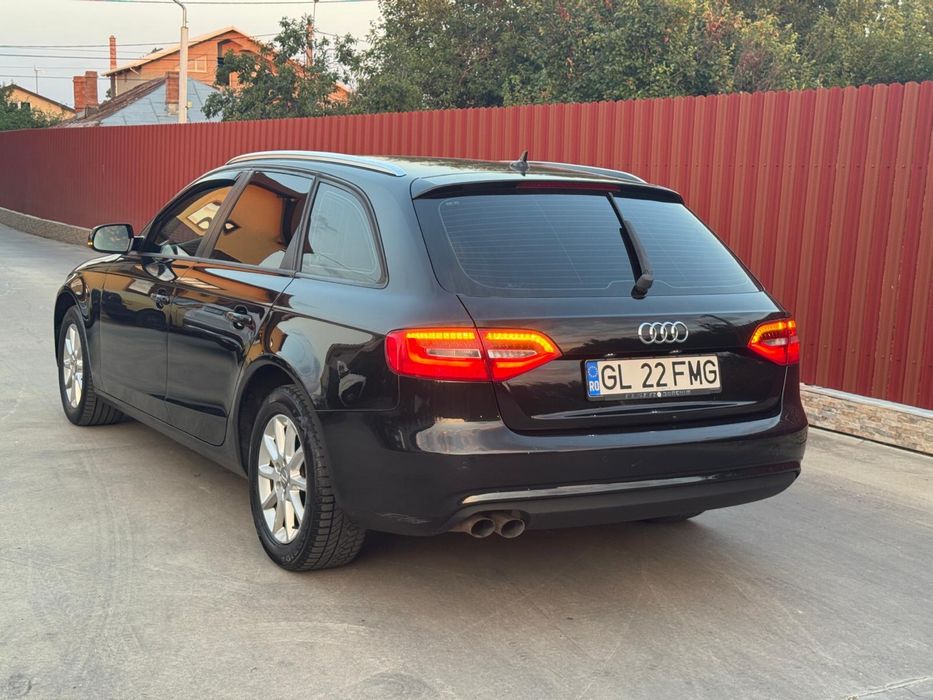Audi A4 2013 • 2.0d • 143 cp • full led