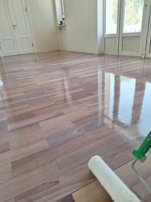 Шлифовка,  реставрация циклевка паркета и любых видов полов из дерева.