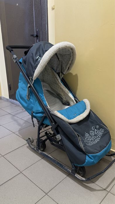 Продам детский санки.