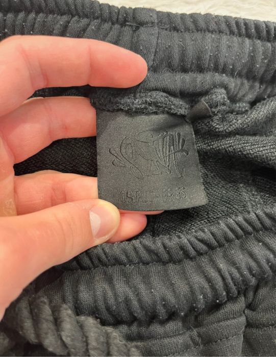 pantaloni scurti syna world