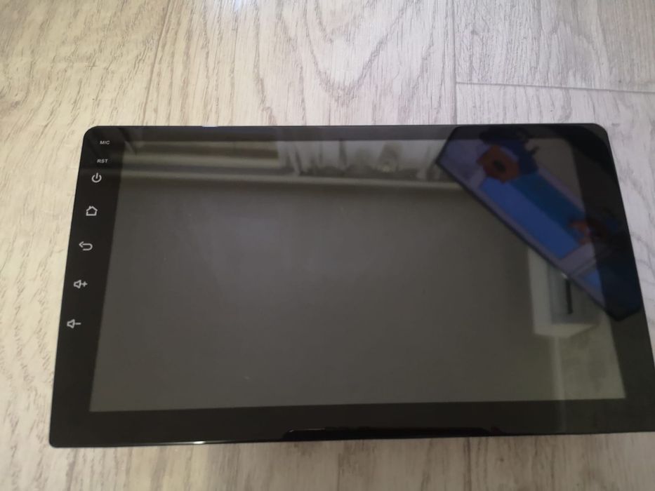 Продам магнитолу в отличном состоянии