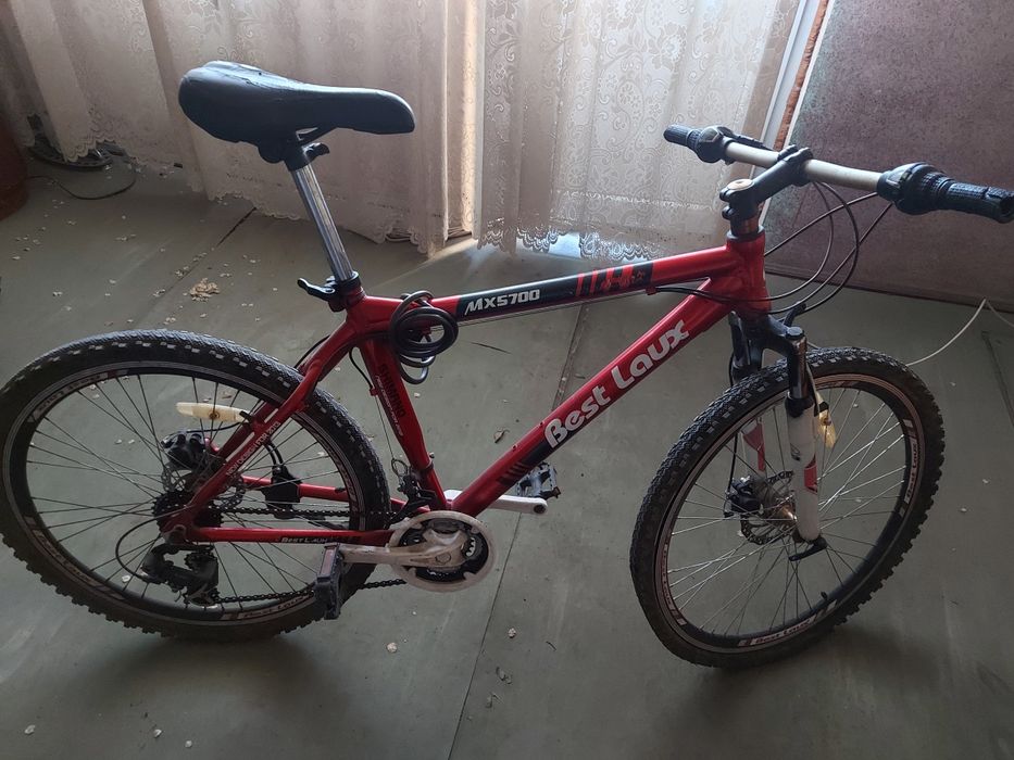 De vânzare bicicleta