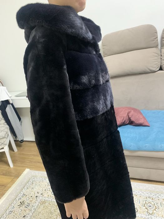 Шуба мутоновая с элементами норки