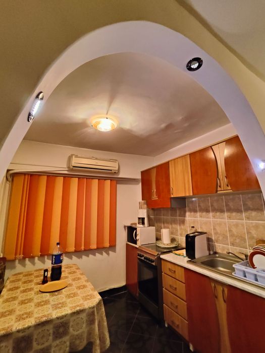 Apartament de vânzare cu 2 camere