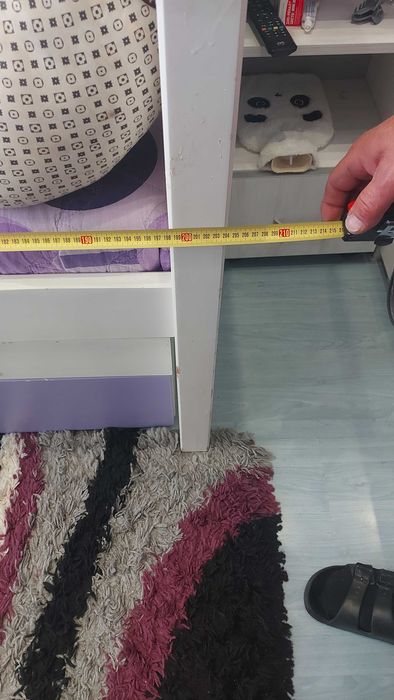 легло сандвич с две чекмеджета