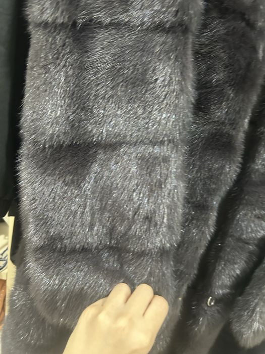 Продам норковую шубу