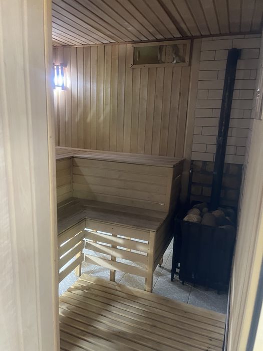 Продается  загородный евро дом - дача. 8 соток 30 мин от ташкента .