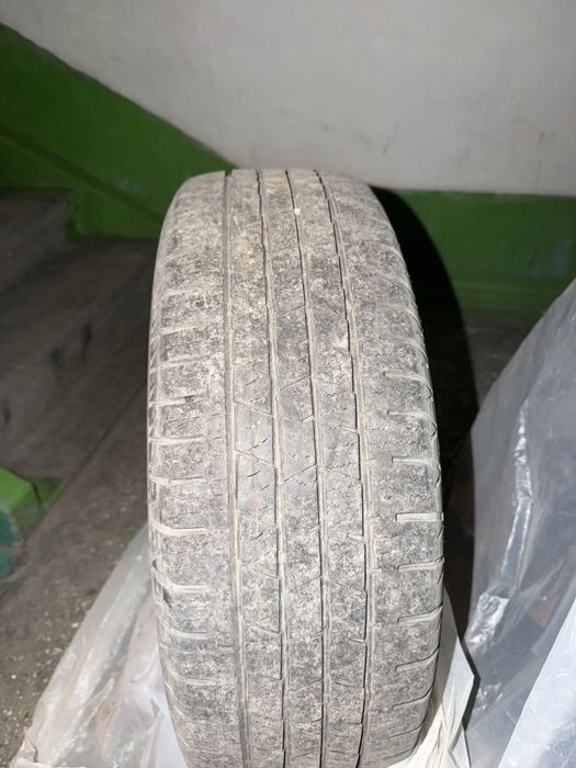 Продам летние резины комплект