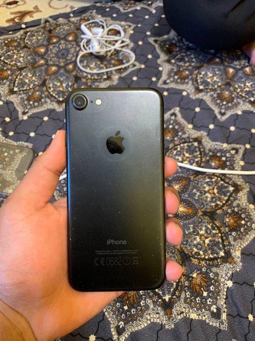 Iphone 7 garantiya beriladi