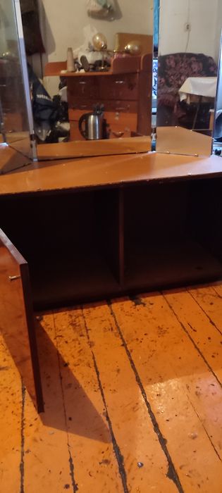 Трюмо Советског производства