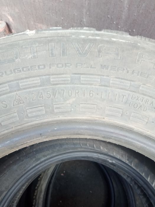 Резина 245/70/16