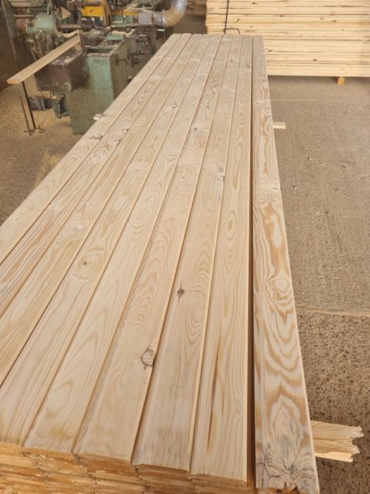 Lambriu pin nordic ucraina