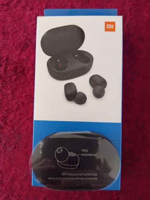 Наушники от компании Mi