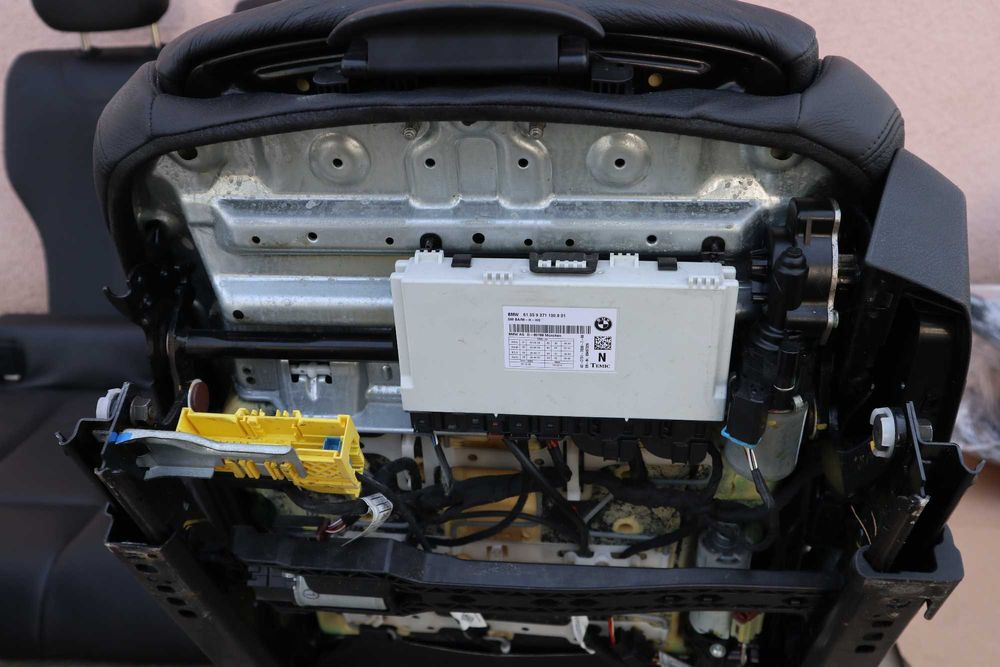 Салон за БМВ Ф30 Седан BMW F30