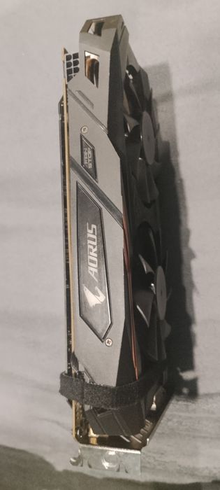 Видеокарта Rx580 Aorus 8gb