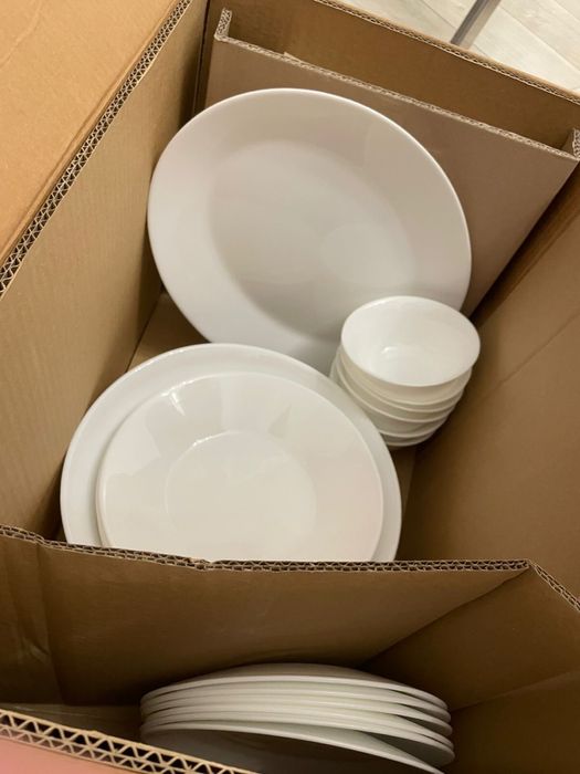 Сервиз столовый Люминарк ( новый)