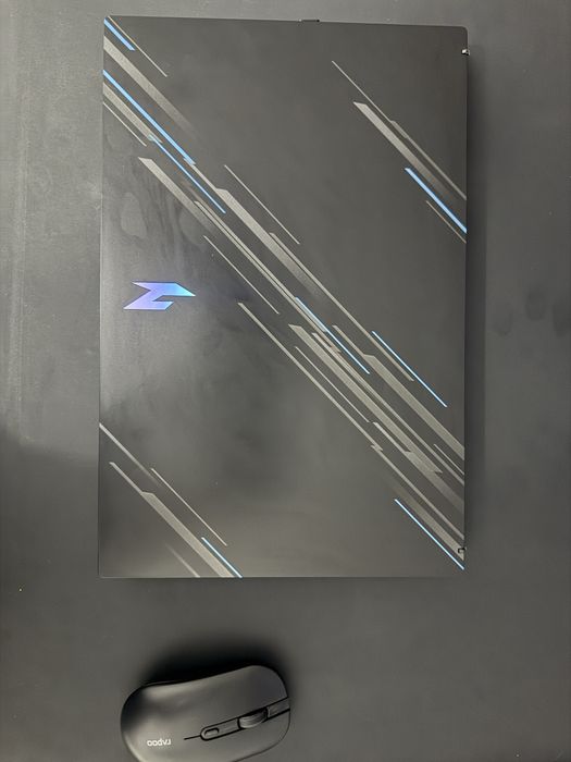 Nitro V15 igravoy notebook sotiladi