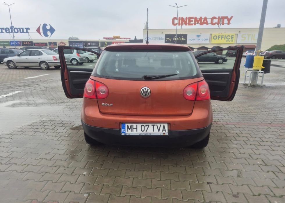 Golf V in stare buna