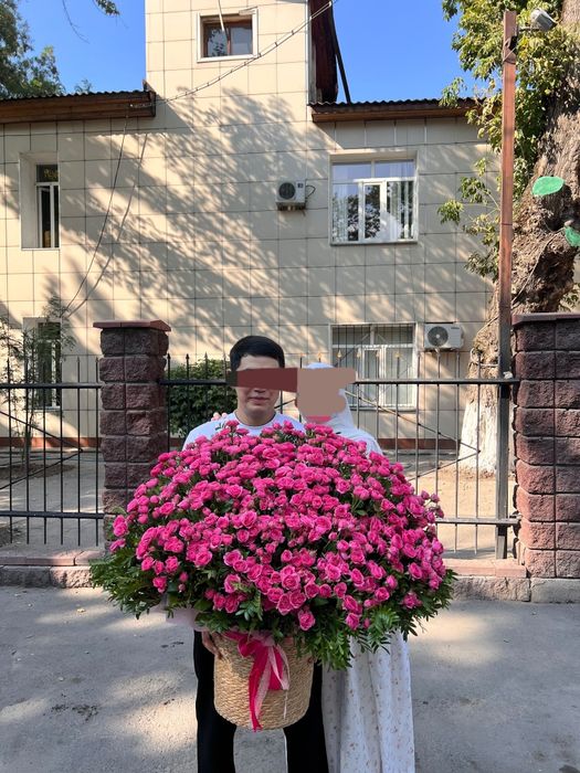 Огромный букет розы 202шт