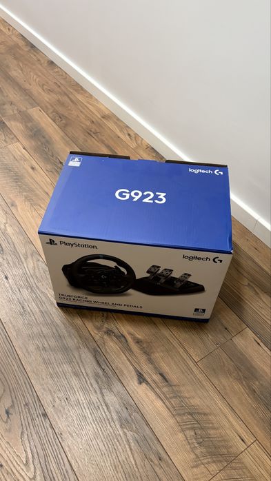 Волан logitech g923 с педали + logitech driving force shifter