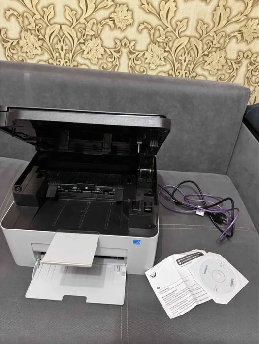 Samsung Xpress M2070 принтер / сканер / копир