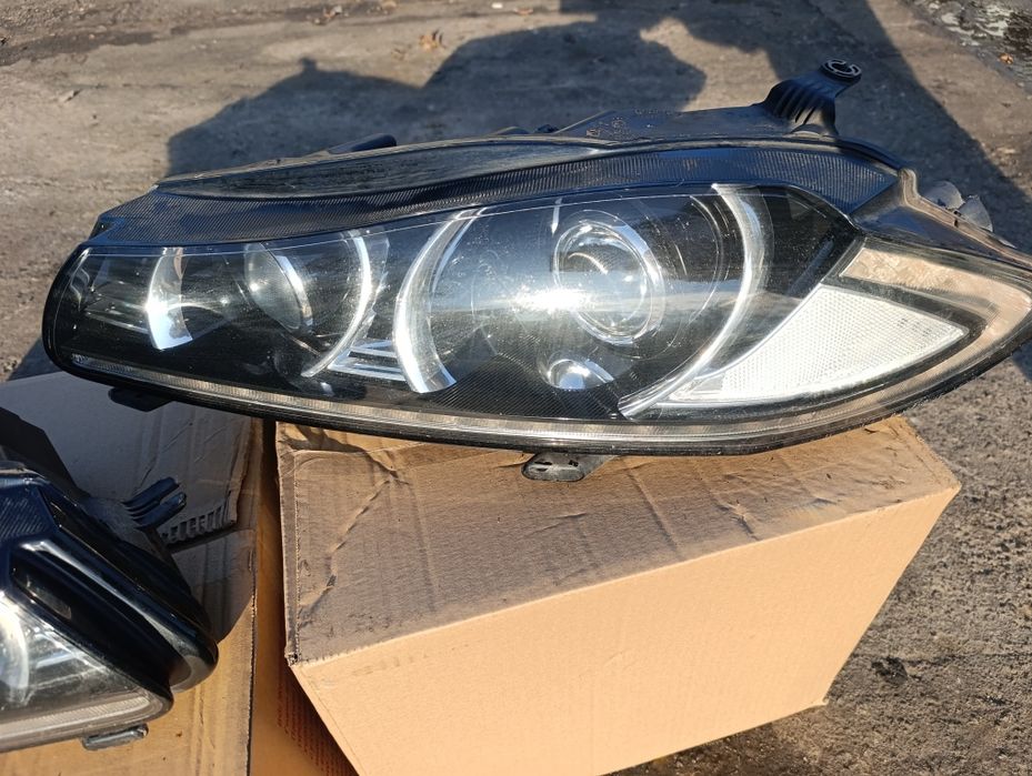 Фарове Ягуар / Jaguar XF 2013г