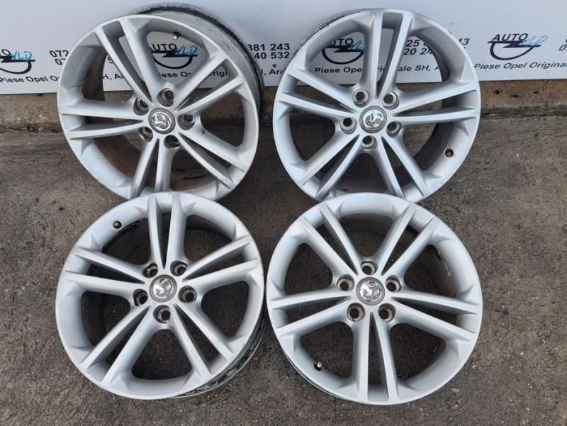 Jante aliaj roti aluminiu 5x120 R18 IS42 BMW Seria 1 LCI E81,E87