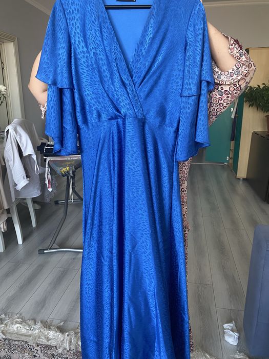 Продам вечернее платье – почти новое!