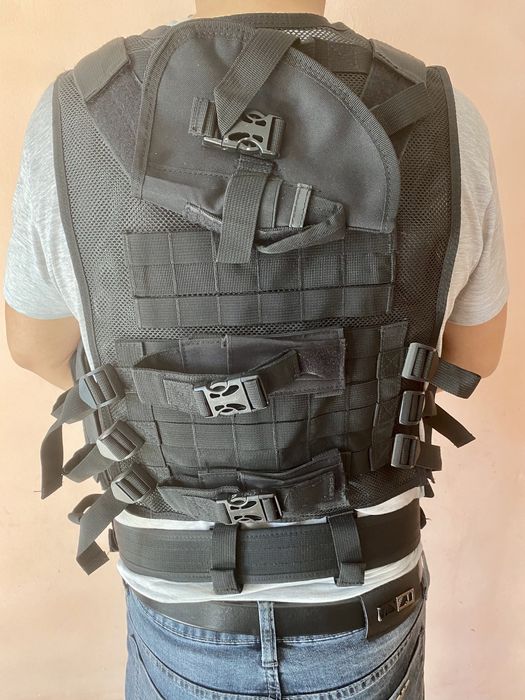 Разгрузочный жилет