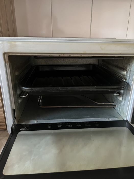 Срочно продам духовку