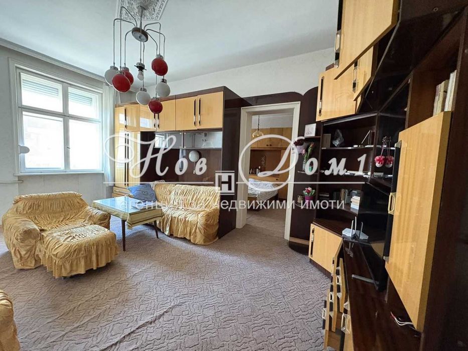 Без аналог / 85 м2 - чиста жилищна площ / 500 € / Център