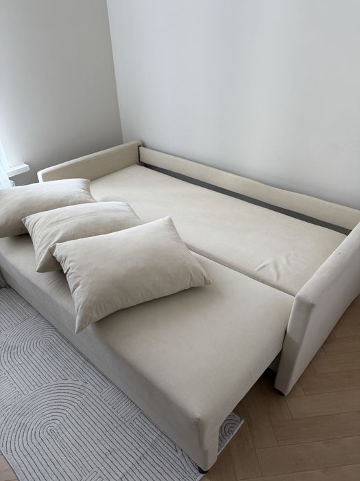 Диван двухместный без деффектов