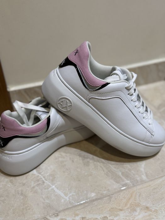 Armani Exchange обувки