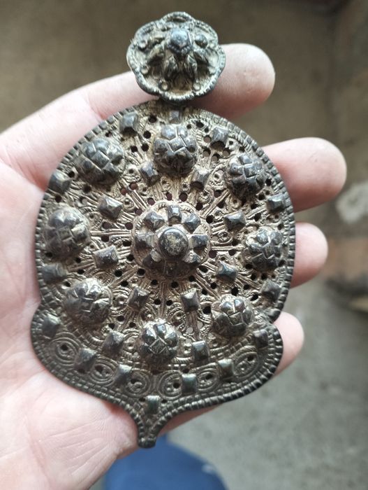 Сребърна автентична пафта