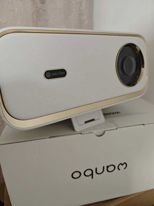 Видео проектор Wanbo X5