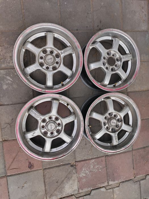 Продаю дискиr 15