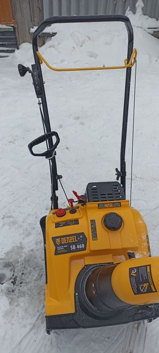 Снегоуборочная машина DENZEL 97650