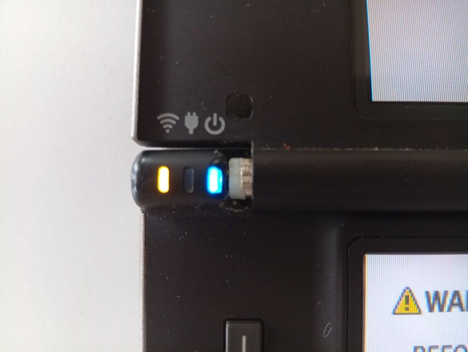 Конзола Nintendo DSi XL / Нинтендо