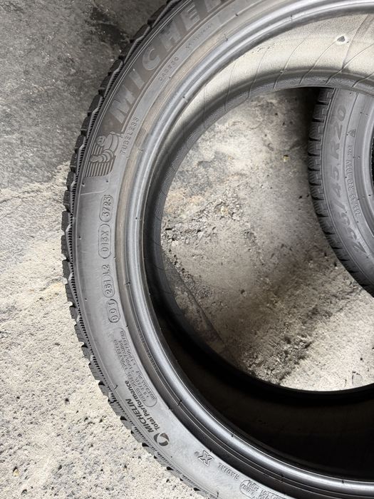 4 anvelope iarna 255/40/20 , Michelin , DOT 2023 , 7 mm