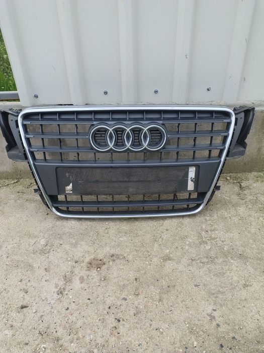 Решетка Audi A5 2010 Sportback